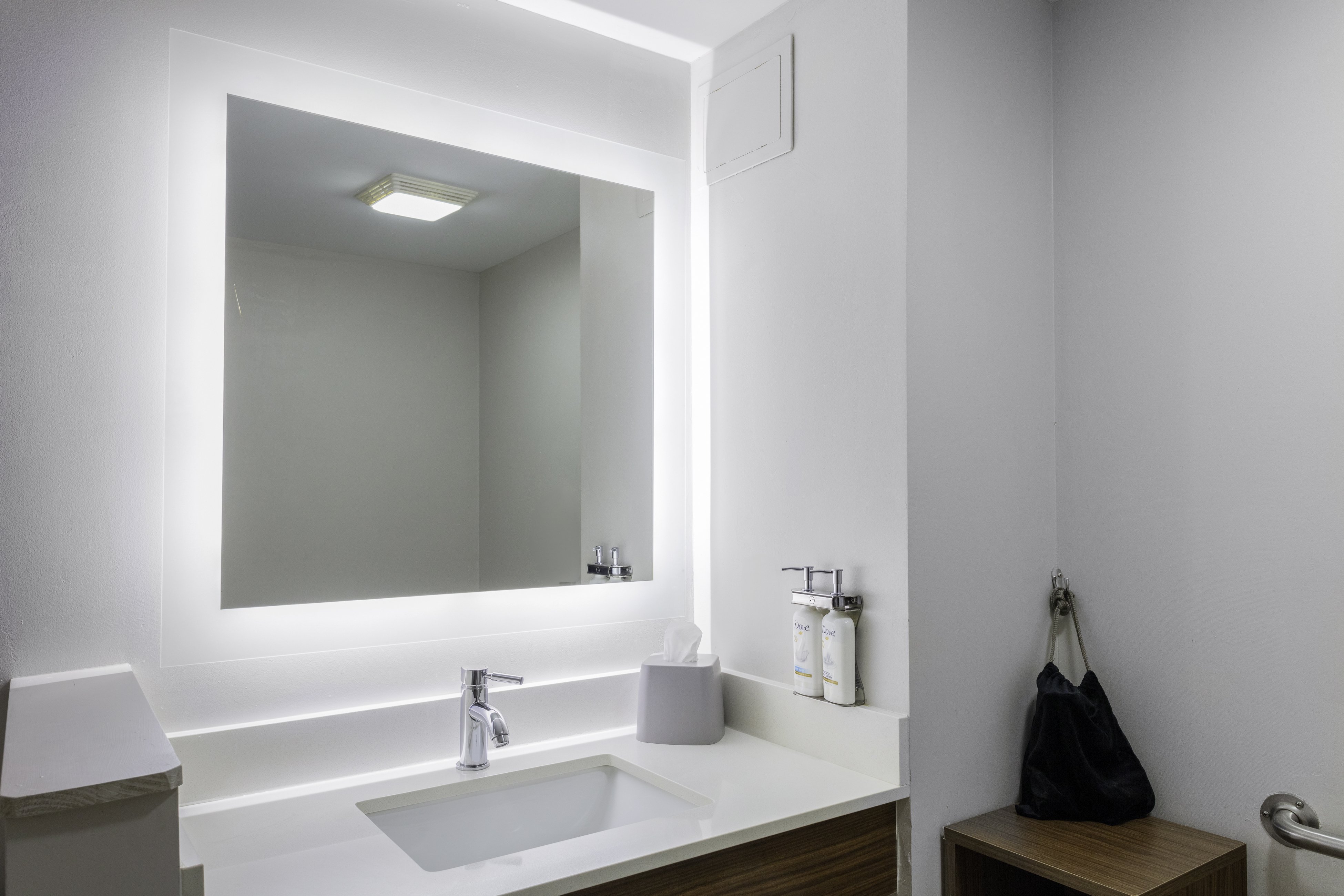 holiday inn express and suites roanoke rapids se by ihg