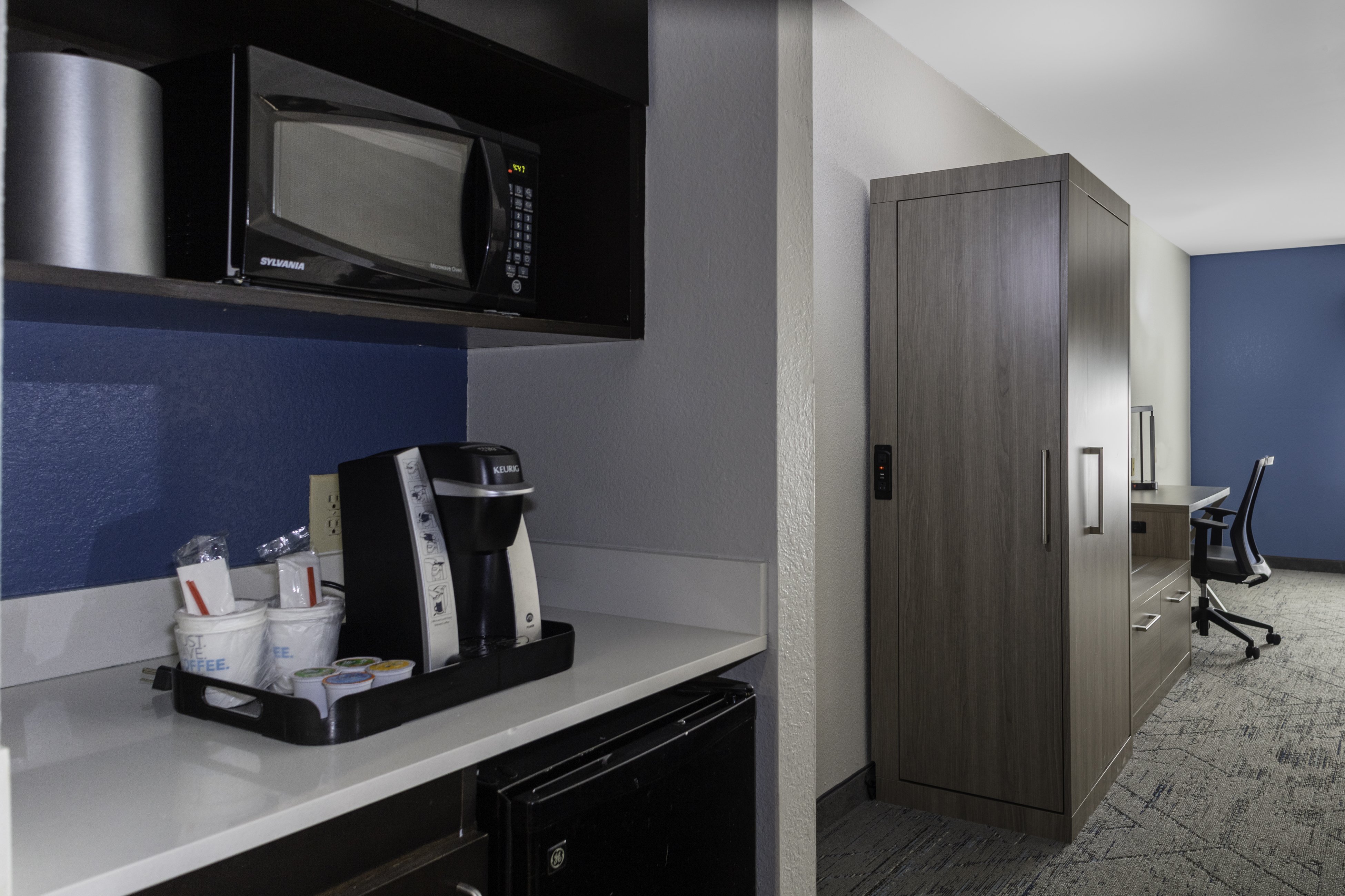 holiday inn express and suites roanoke rapids se by ihg