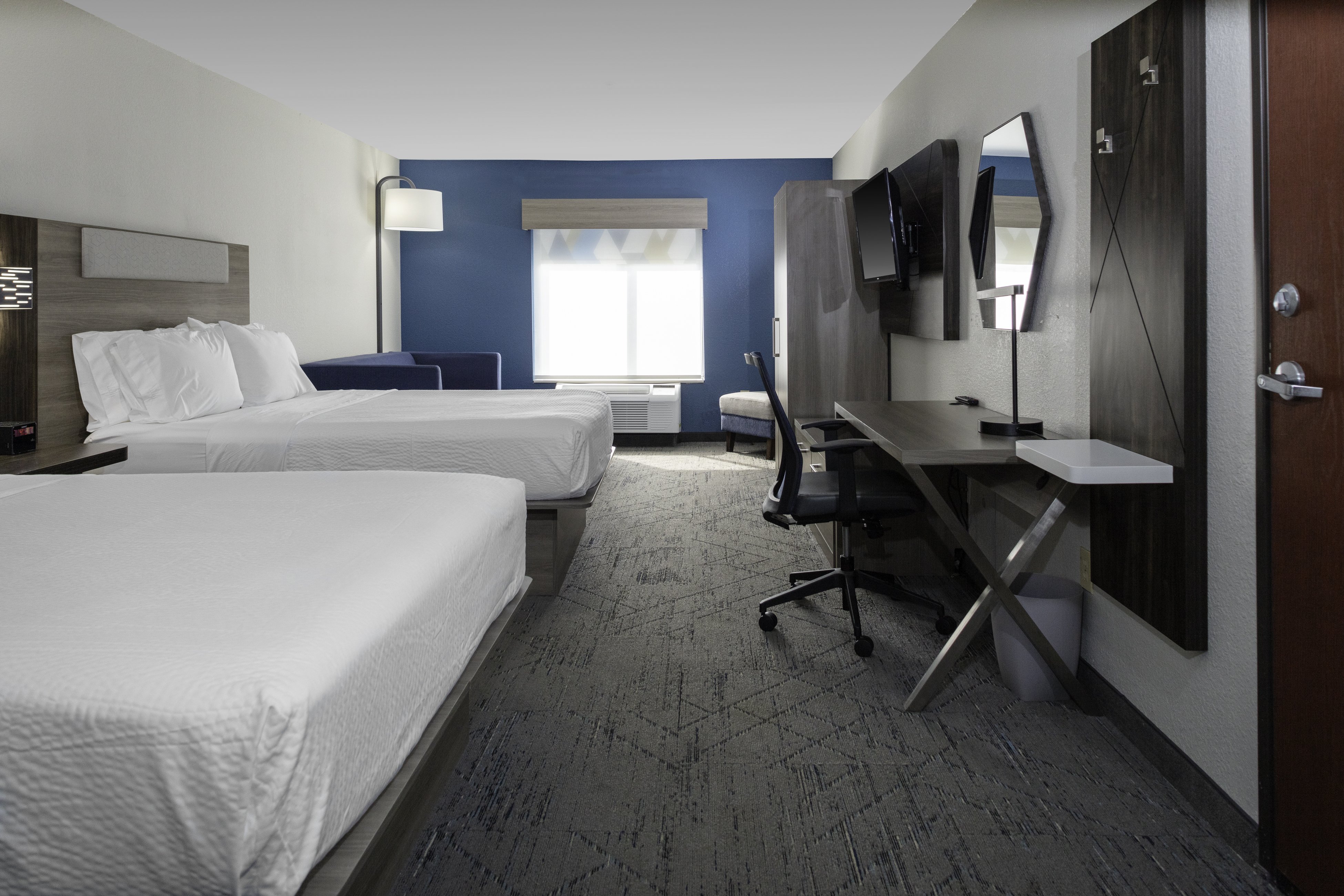 holiday inn express and suites roanoke rapids se by ihg