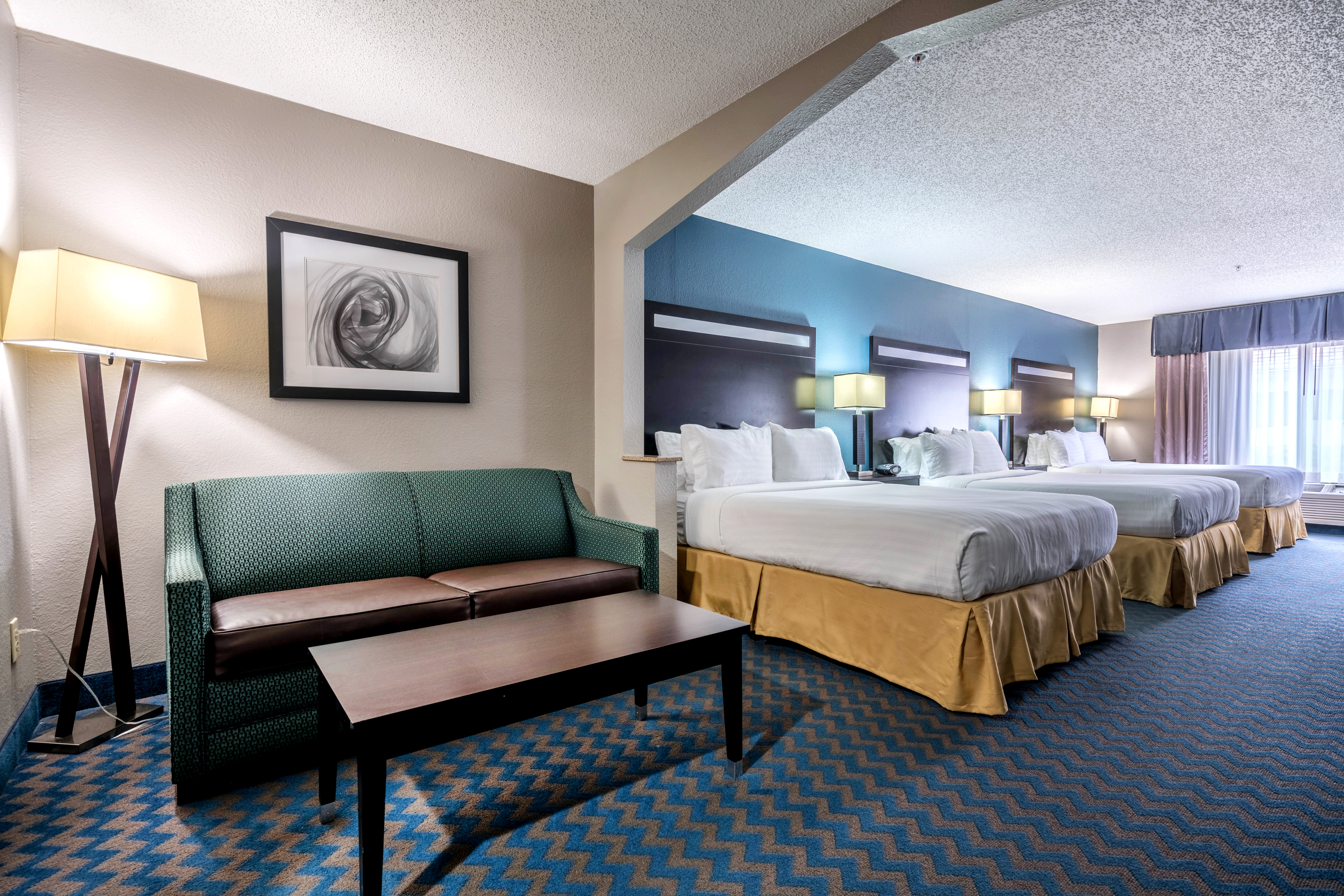 holiday inn express and suites roanoke rapids se by ihg