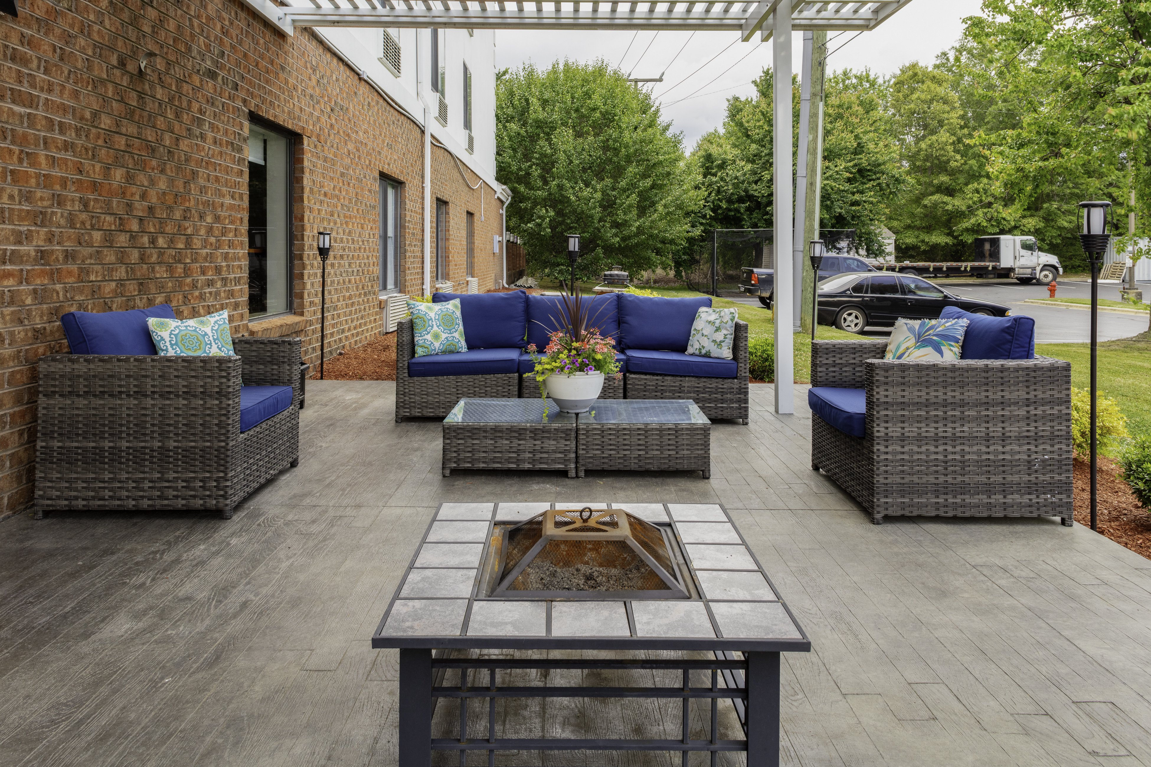 holiday inn express and suites roanoke rapids se by ihg
