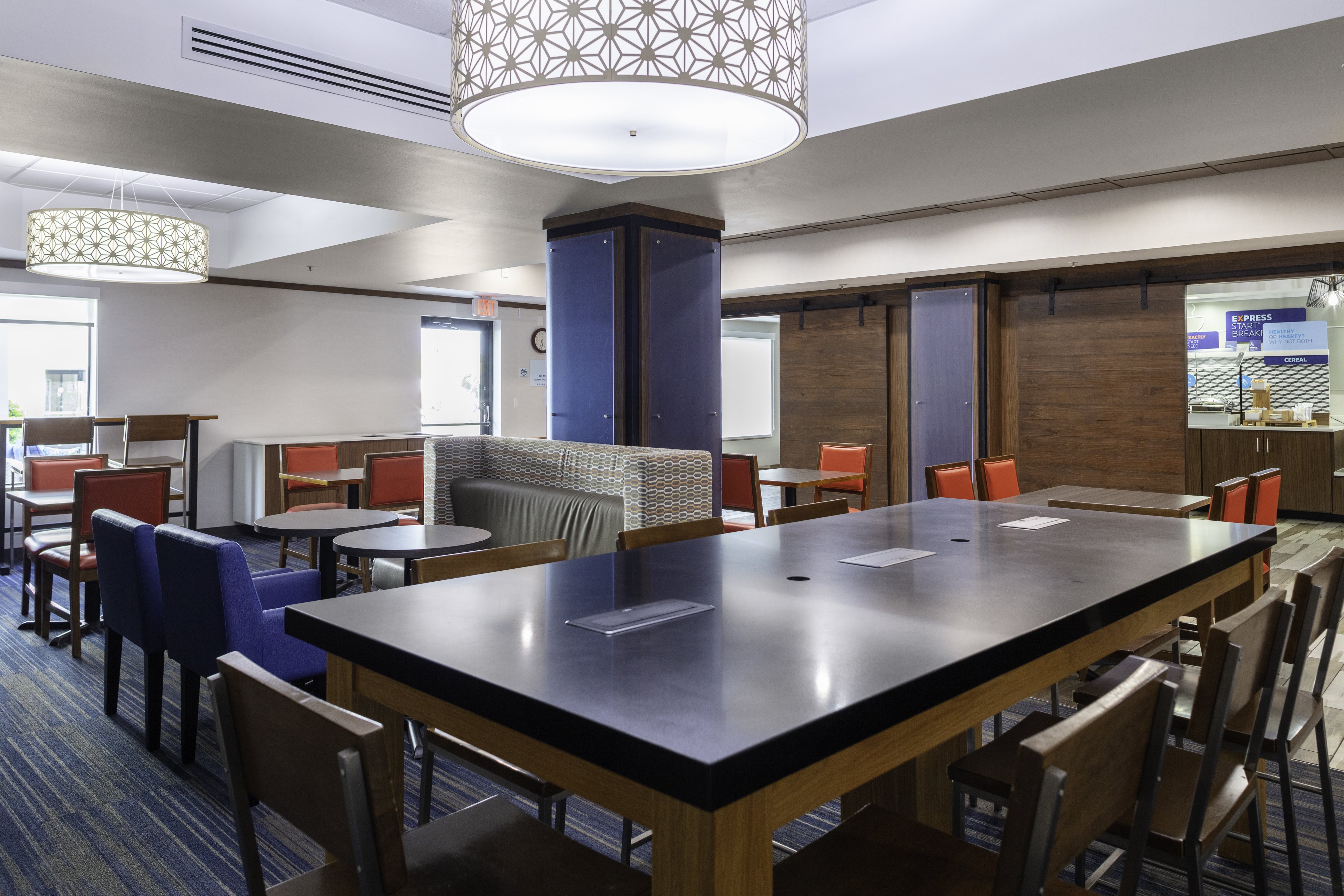 holiday inn express and suites roanoke rapids se by ihg