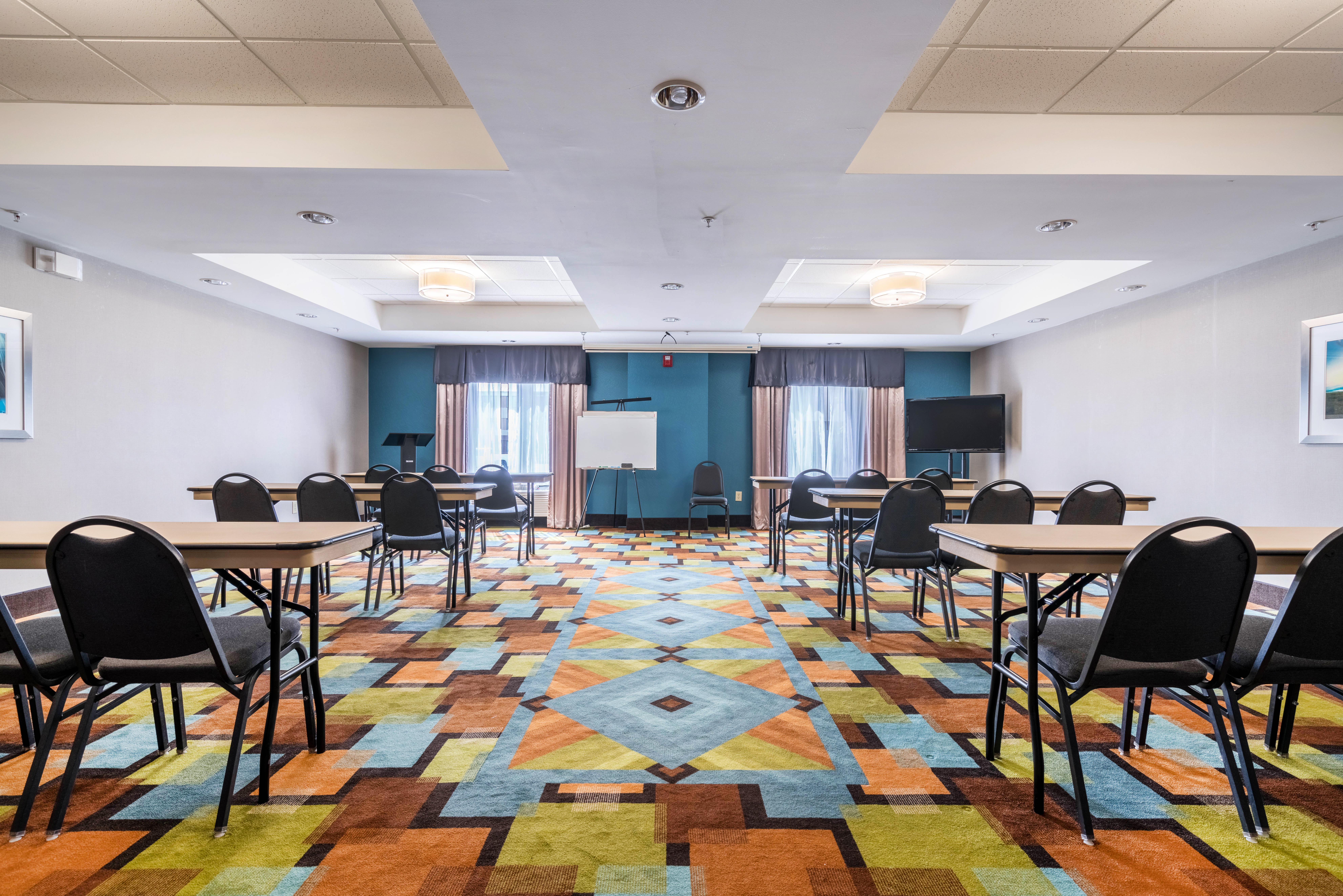 holiday inn express and suites roanoke rapids se by ihg