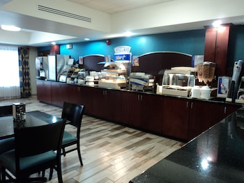 holiday inn express and suites roanoke rapids se by ihg