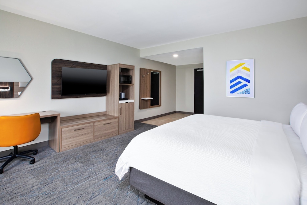 holiday inn express and suites duncan by ihg