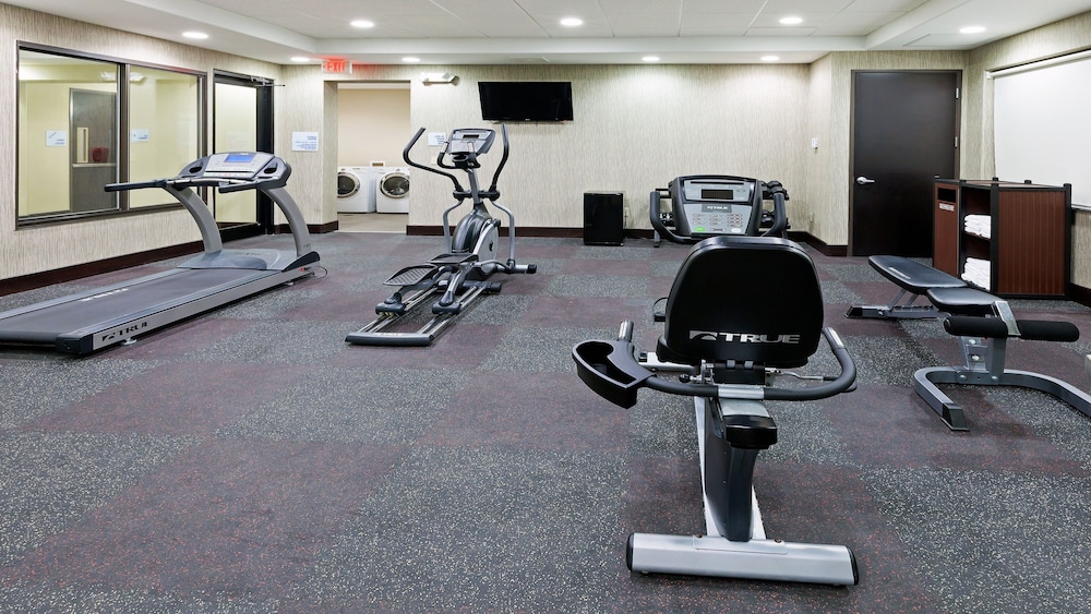 holiday inn express and suites duncan by ihg