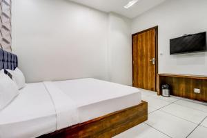 capital o 85633 hotel city inn
