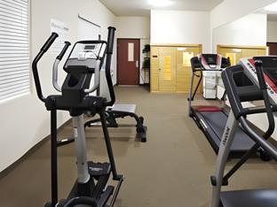 holiday inn express and suites woodward by ihg