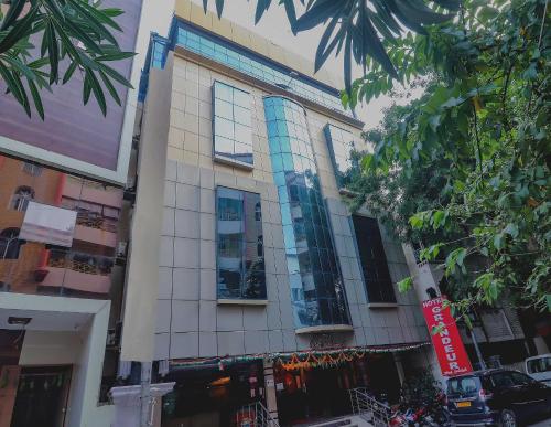 hotel grandeur