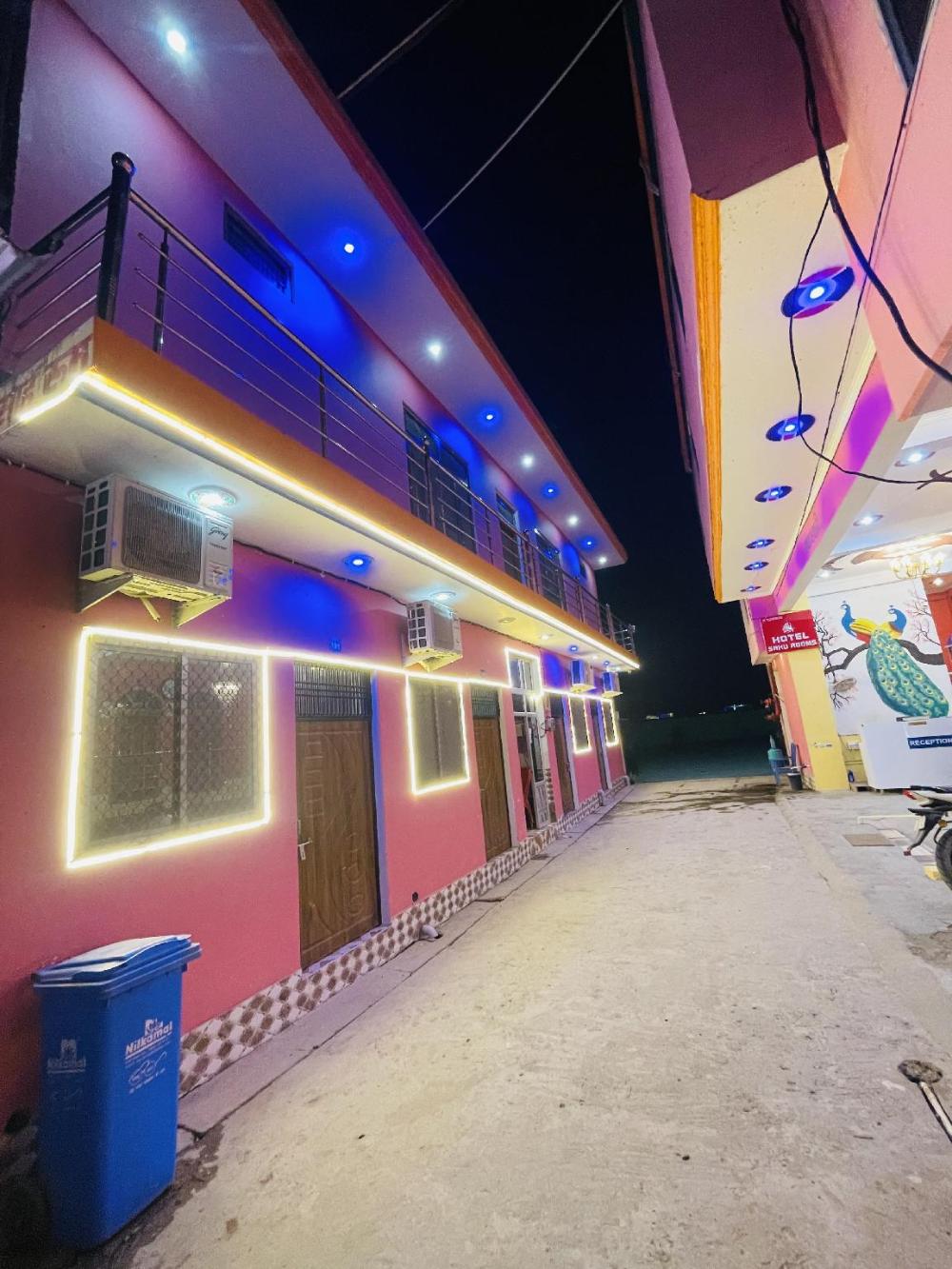 hotel sahu rooms ayodhya