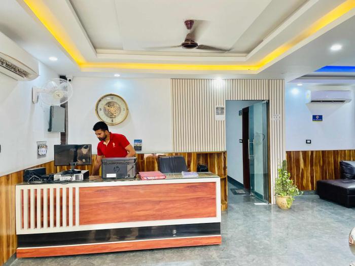 hotel o garden view hotel near hero honda chowk