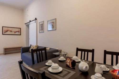 mariellas house