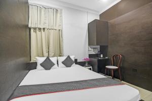super townhouse centre point inn near esplanade metro station