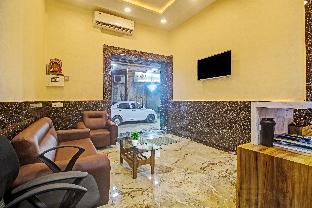 super townhouse centre point inn near esplanade metro station