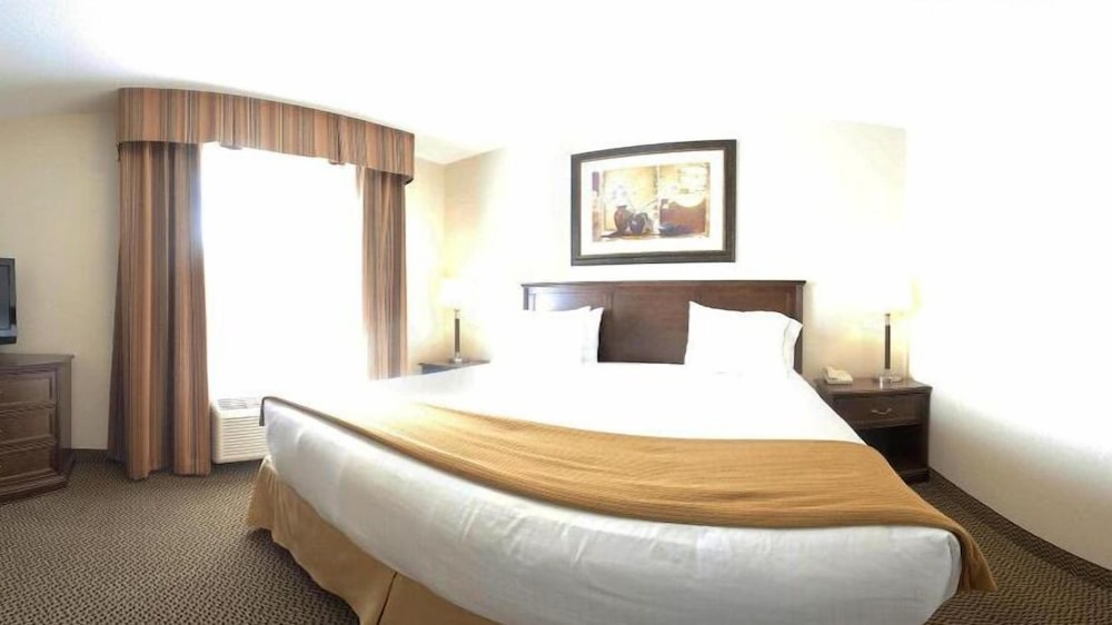 holiday inn express and suites slave lake by ihg