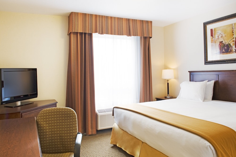 holiday inn express and suites slave lake by ihg