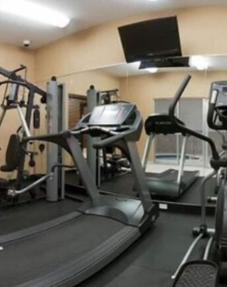 holiday inn express and suites slave lake by ihg