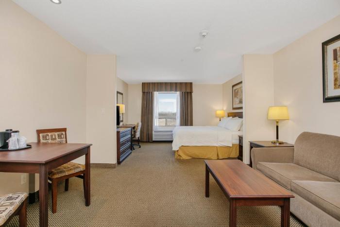 holiday inn express and suites slave lake by ihg