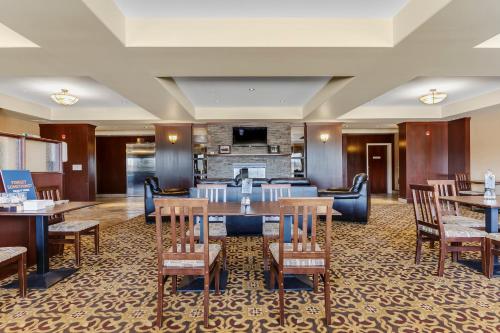 holiday inn express and suites slave lake by ihg