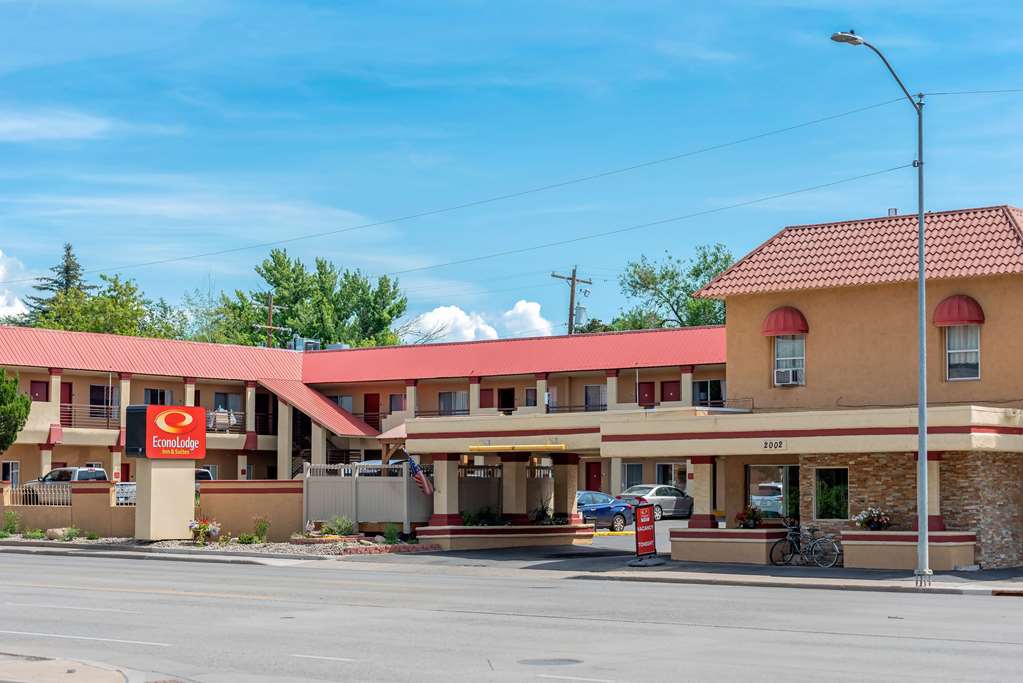 econo lodge inn and suites durango