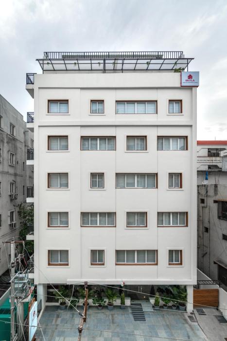 skyla studios and suites hitech city