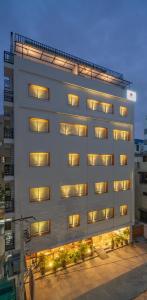 skyla studios and suites hitech city