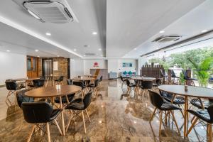 skyla studios and suites hitech city