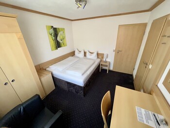 otto bed and breakfast