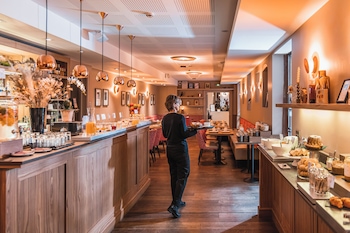 cour du corbeau hotel strasbourg mgallery collection