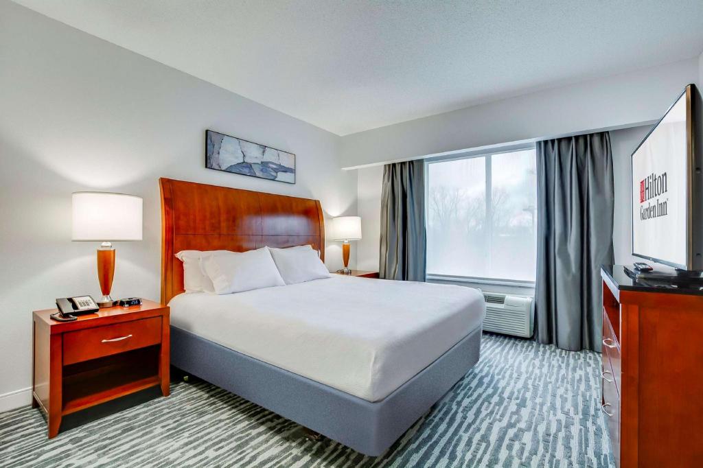 hilton garden inn louisville northeast