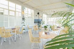 reddoorz plus near malang airport