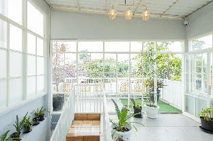 reddoorz plus near malang airport