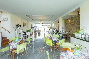 reddoorz plus near malang airport