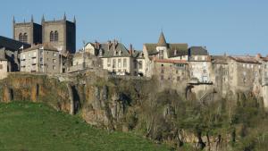 brit hotel essentiel st flour