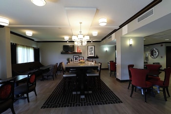 Hampton Inn Dyersburg,Dyer County>>Dyer,3 star