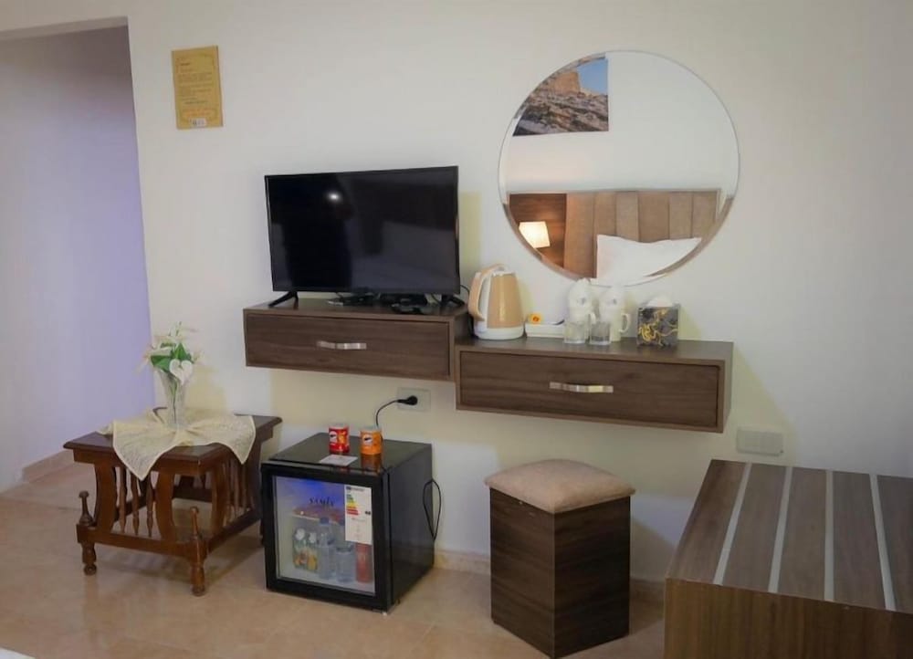 petra jewel luxury hotel