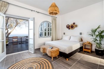 divino suites adults only