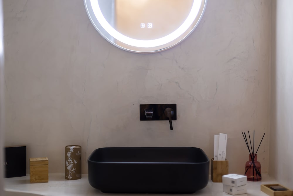 divino suites adults only