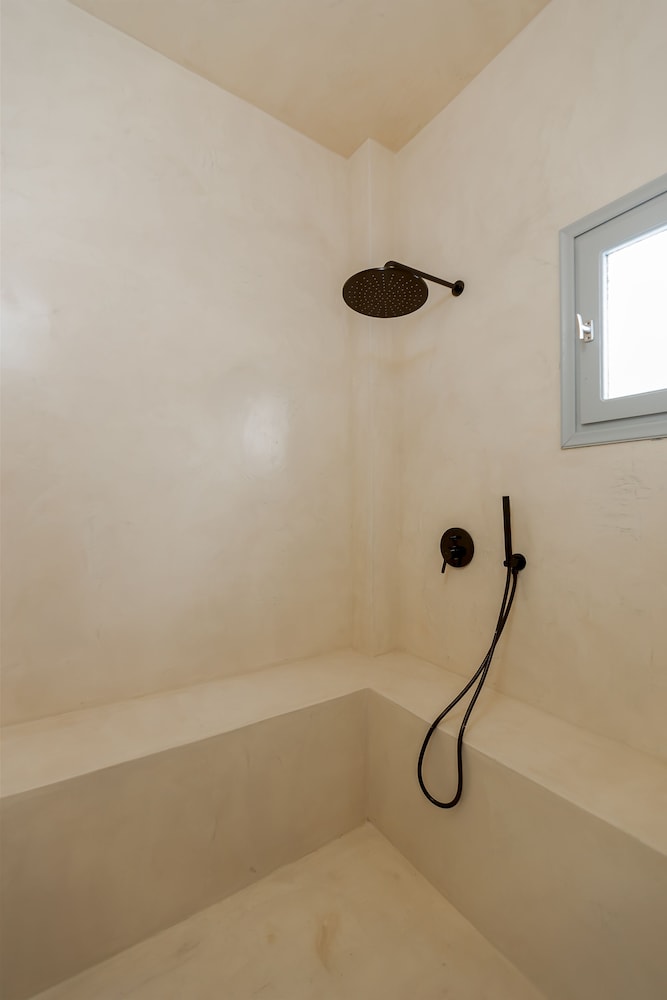 divino suites adults only