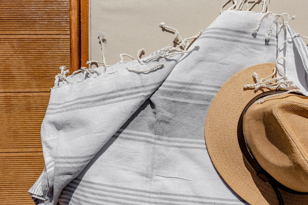 divino suites adults only