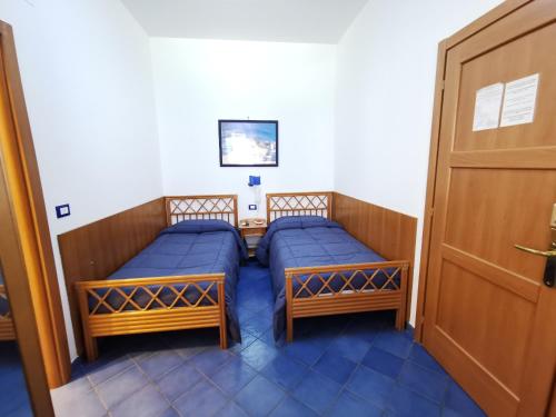 Al Baglio - Affittacamere,Mondello>>Mascali,3 star