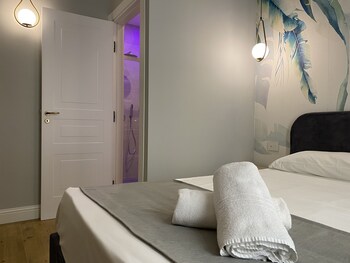 krysos luxury rooms