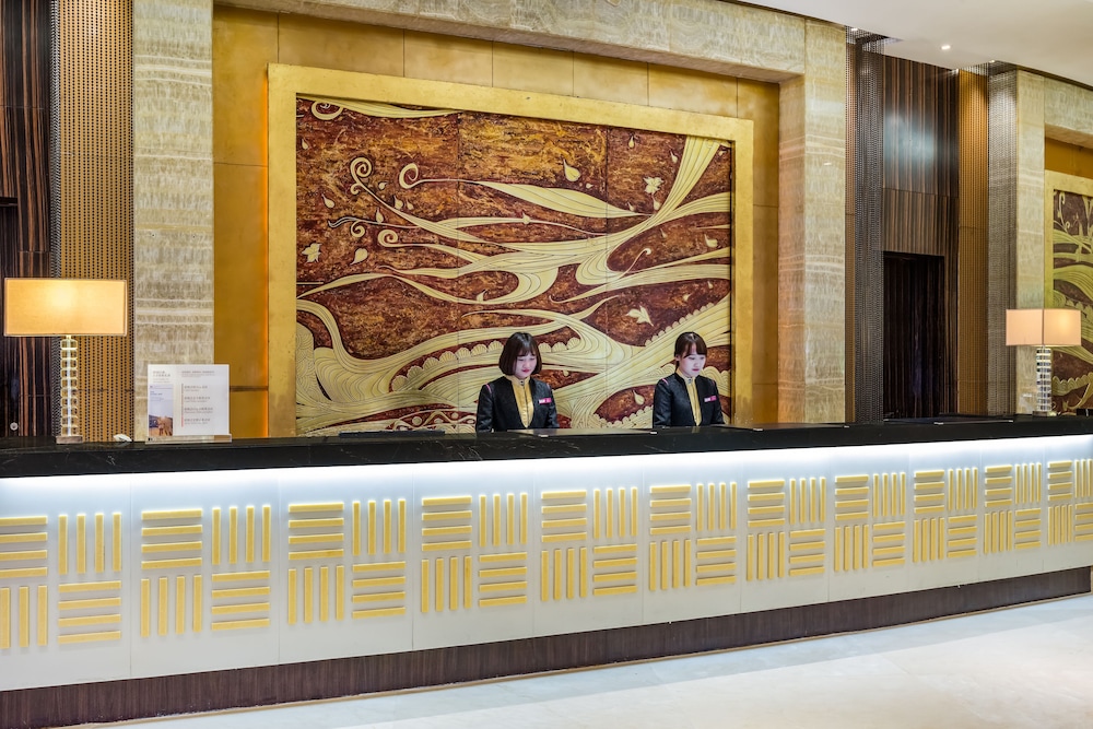 crowne plaza yantai seaview by ihg