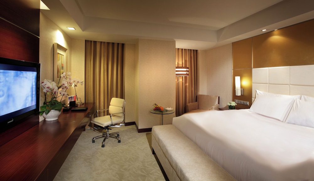 crowne plaza yantai seaview by ihg