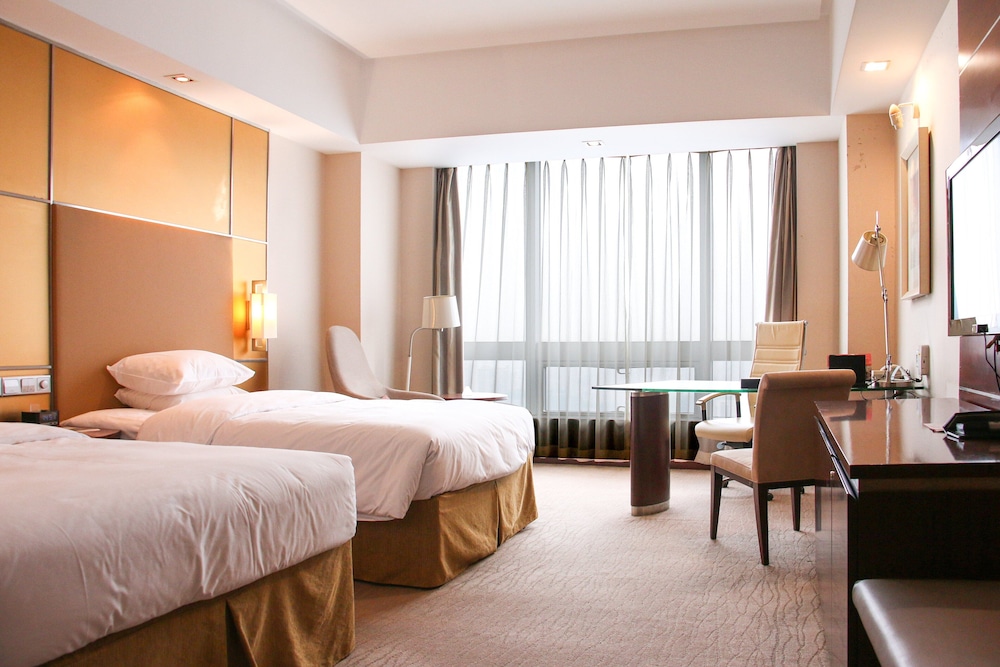 crowne plaza yantai seaview by ihg