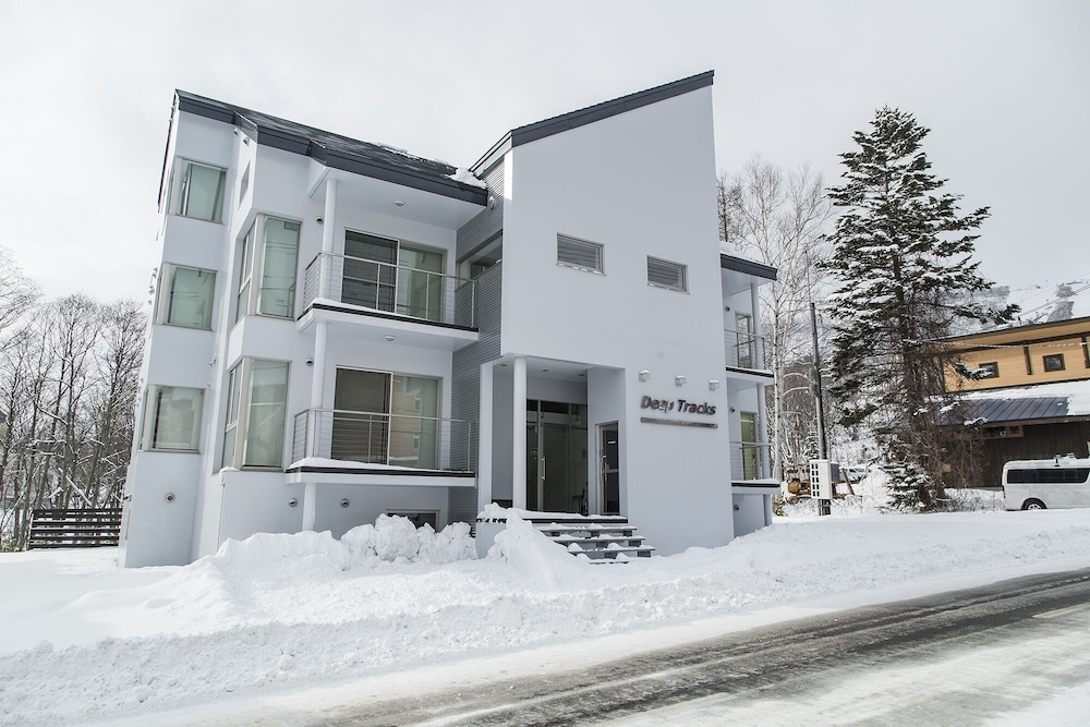 niseko central condominiums