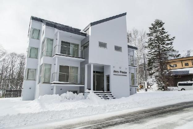 niseko central condominiums