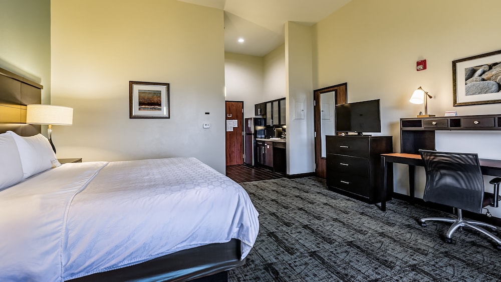 staybridge suites laredo international airport by ihg