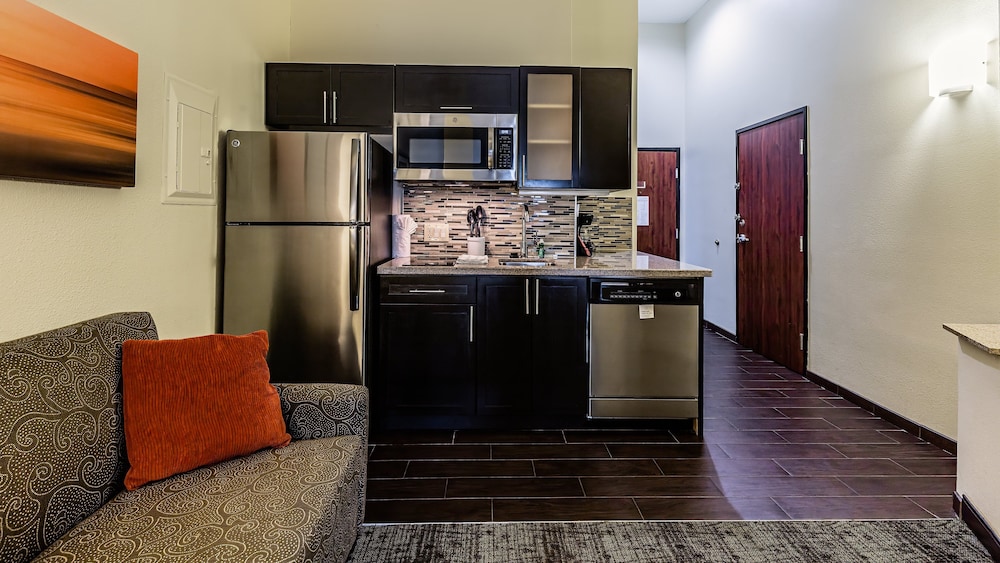 staybridge suites laredo international airport by ihg