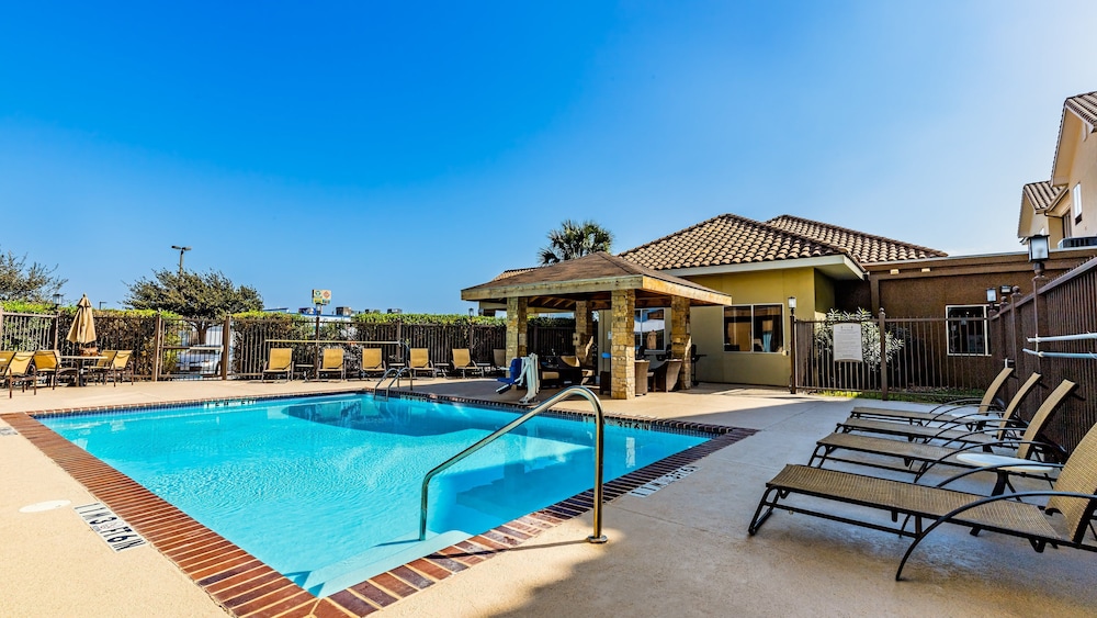 staybridge suites laredo international airport by ihg